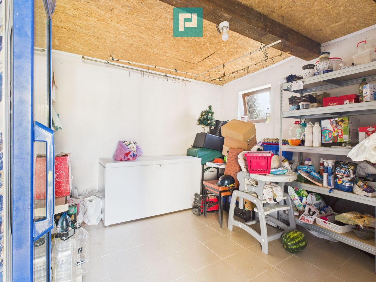 Casă cu 2 camere nou renovată cu anexă în Nădab - Poză 12