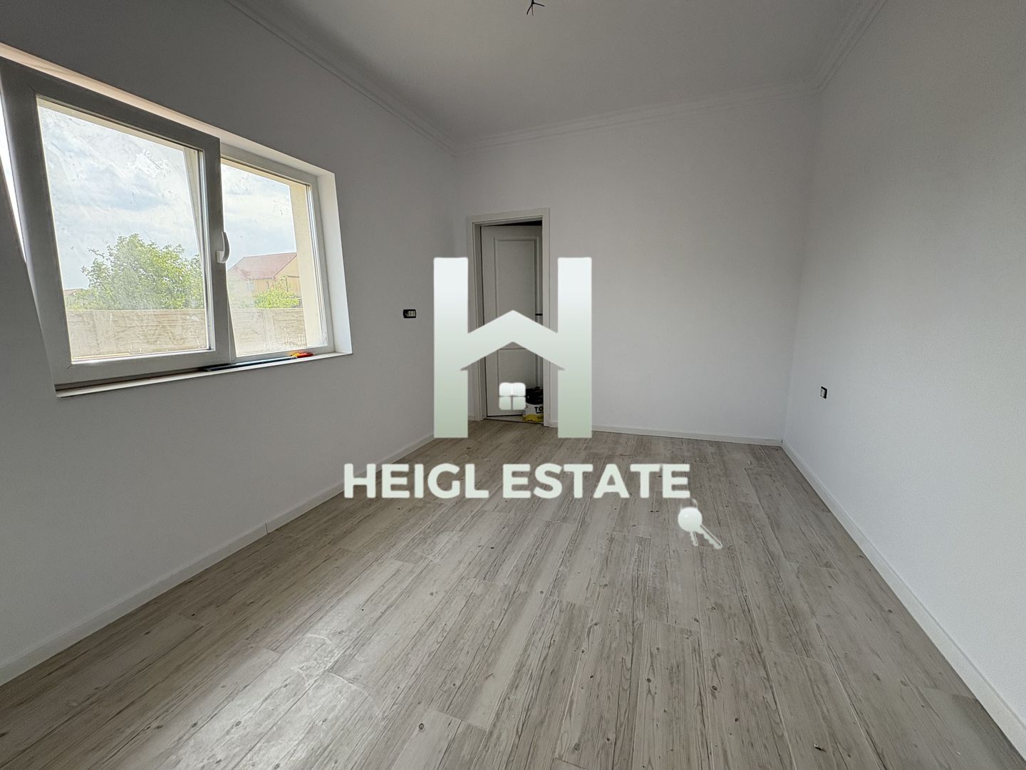 Duplex cu 4 camere pe parter in Mosnita langa asfalt - Poză 6