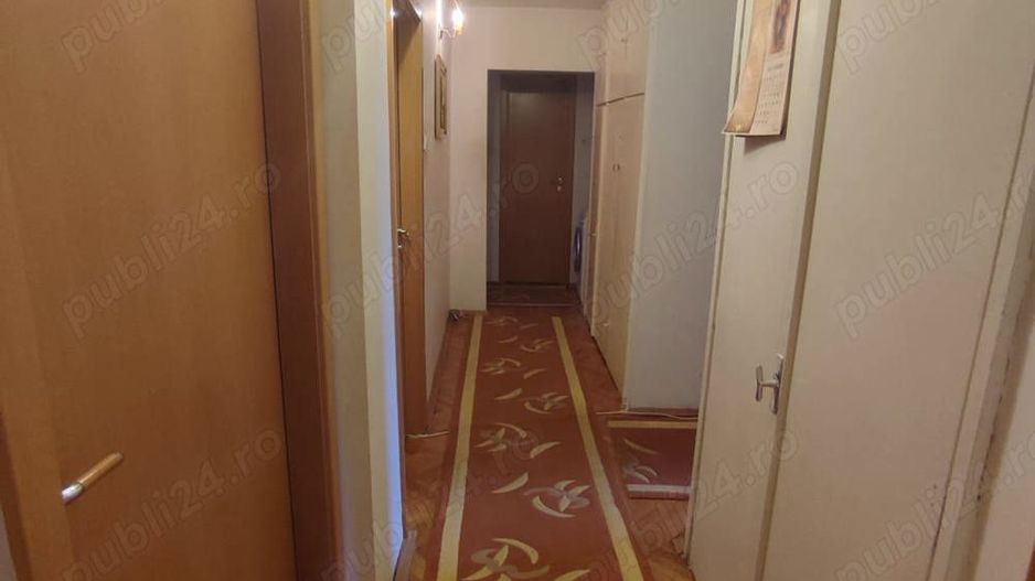 4 camere decomandat etaj 2 zona Andrei Saguna CENTRALA - Poză 3