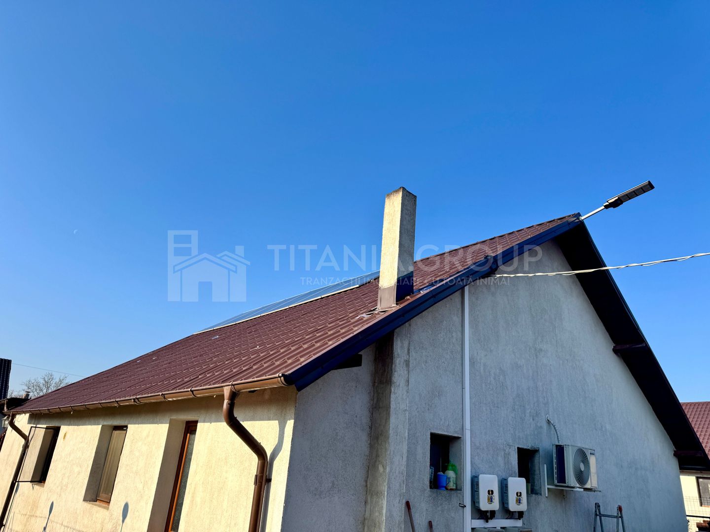 Se vinde “acasa”, 4 camere decomandate, panouri+baterii, teren 397mp,m - Poză 6