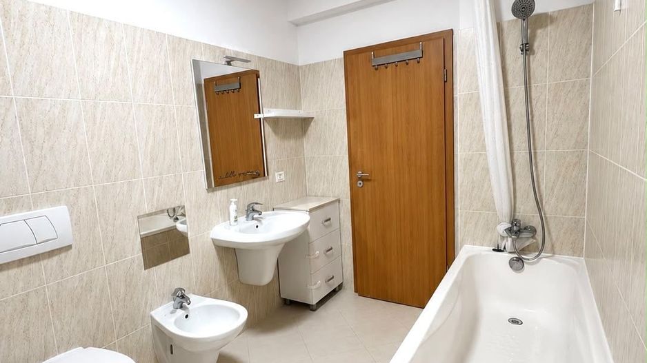Apartament frumos și luminos cu 3 camere Torontal-Aradului - Poză 17