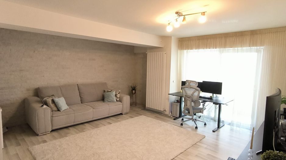 Apartament de vanzare / 102 mp / mobilat utilat - Poză 1