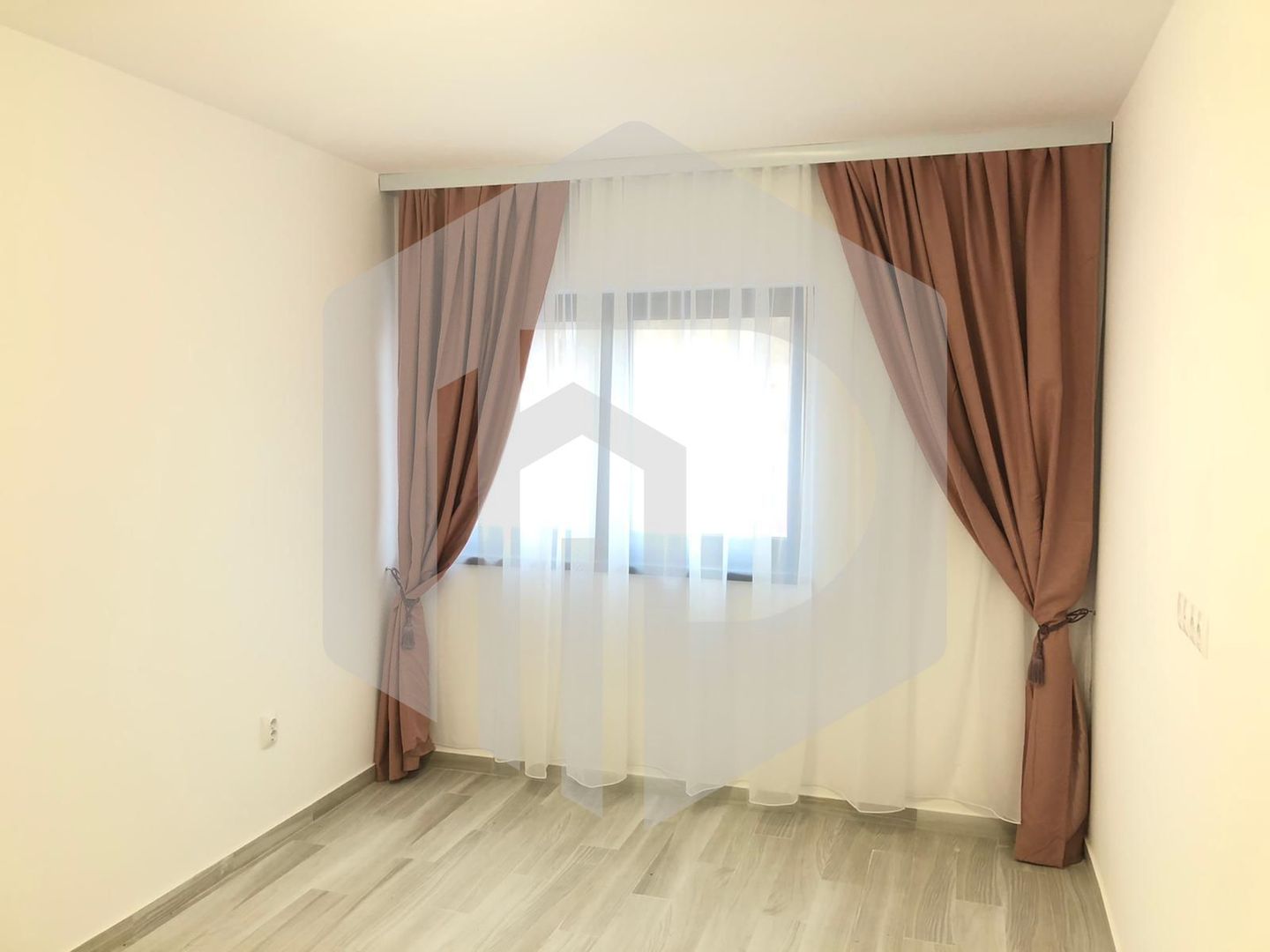 Piata Rahovei  - Apartament 2 camere- Etaj 1- Mihai Viteazu - Poză 7