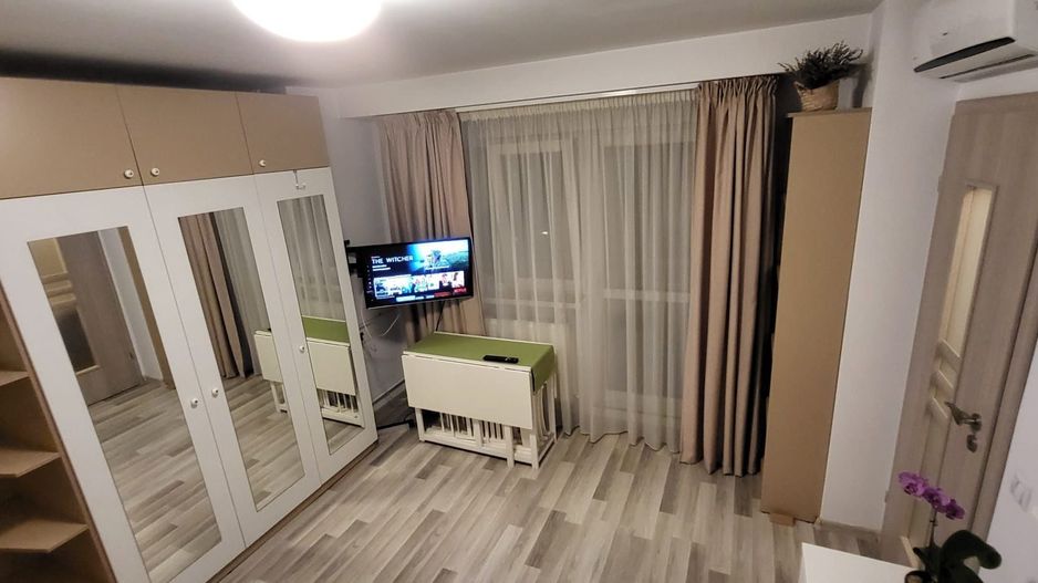 De Închiriat Garsonieră Timpuri Noi – Lângă Metrou, Vedere Casa Poporului - Poză 1