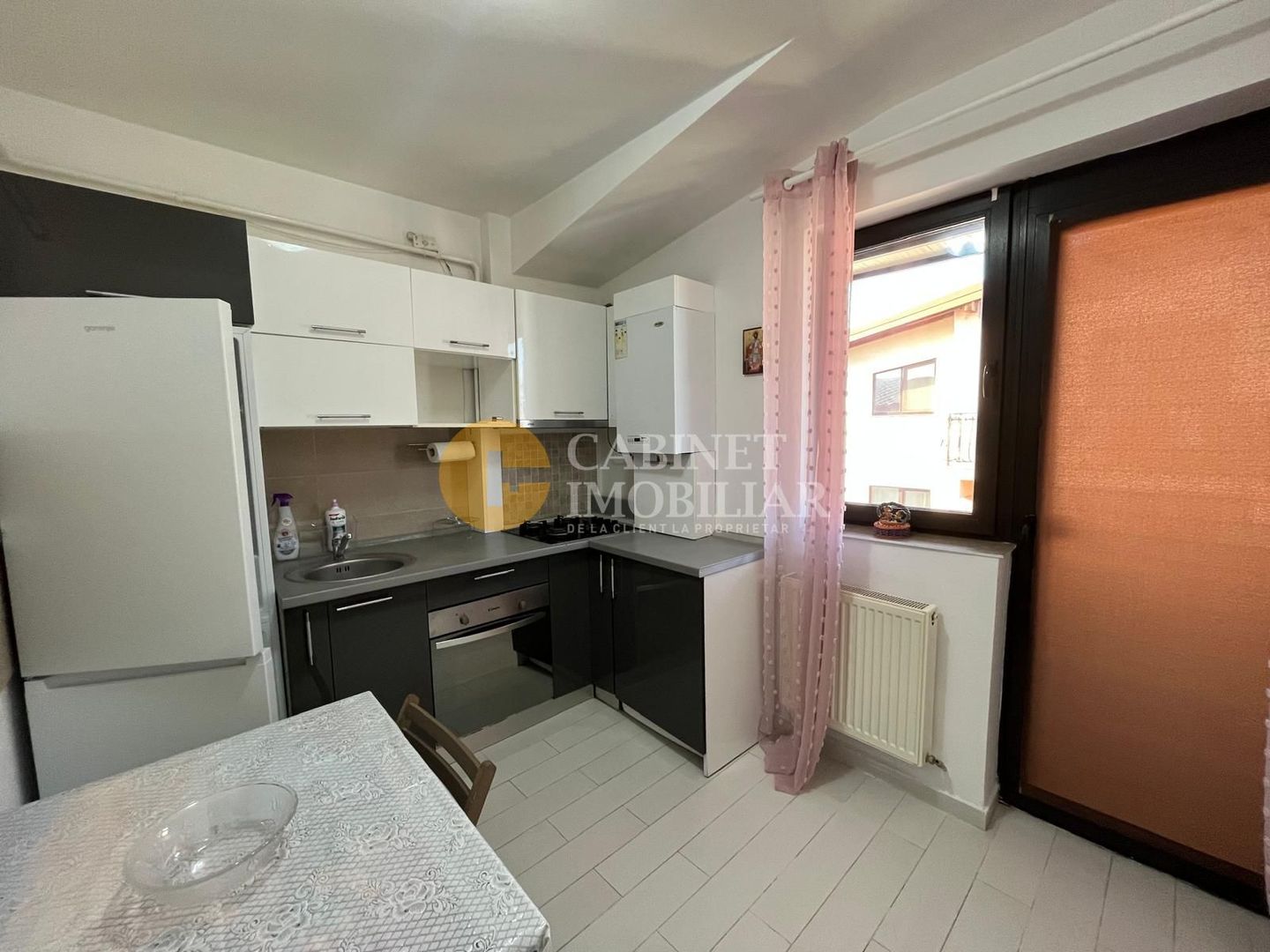 CHIRIE - 2 CAMERE - BLOC NOU - GALATA - Poză 4