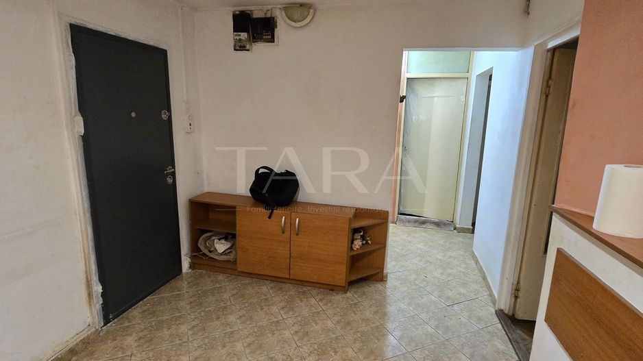 Apartament cu 3 camere decomandat în zona Peny – ideal pentru familie. - Poză 2
