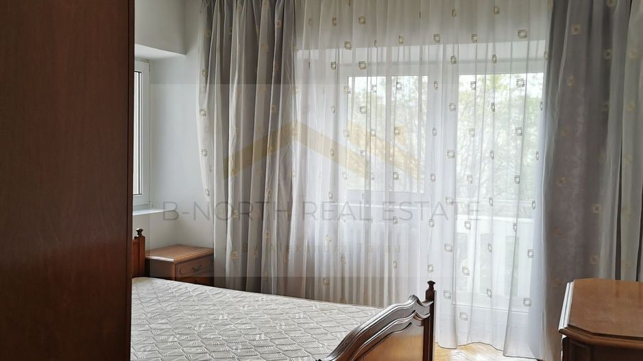 Apartament 2 camere de închiriat | Bulevardul Unirii 33 | Vedere la bulevard - Poză 4