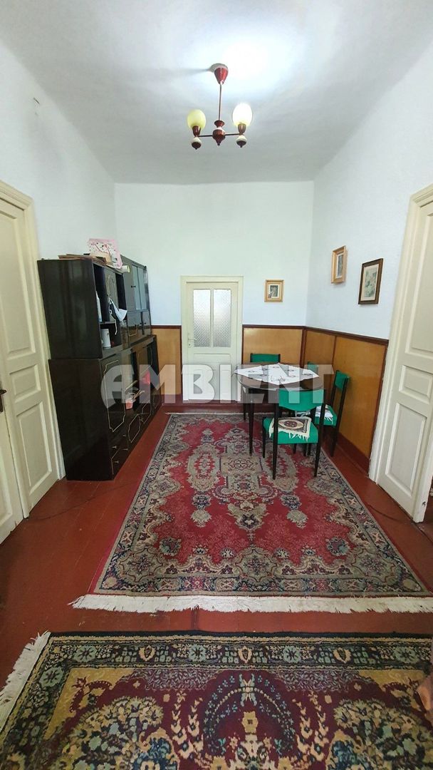 CASĂ INDIVIDUALĂ + teren 750 mp, zona CENTRALĂ; - Poză 3