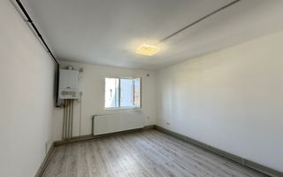 Garsoniera renovata, etaj intermediar, zona Pietei Izvoare - Poză 2