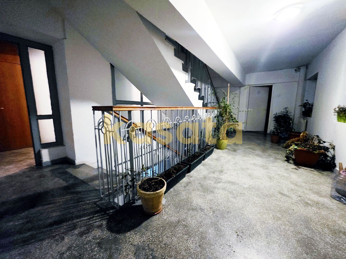 Garsonieră spațioasă Bd. Unirii | Etaj 5/8 | Pază | Vedere liniștită | - Poză 13