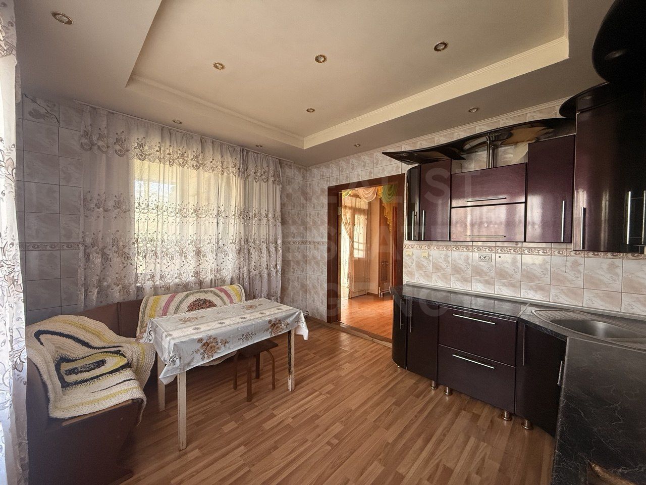 Vânzare casă 3 camere, str. Moldovenesca, Bălți - Poză 1