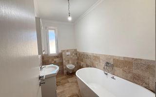 Locatie excelenta. Spatios 60 mp. Dressing. Asfalt. Loc de parcare. - Poză 4