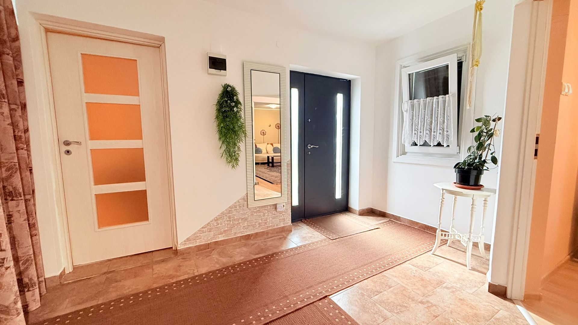 Casă de vânzare | 5 camere | Teren 1.200 mp | Foisor | Ciorogârla - Poză 5