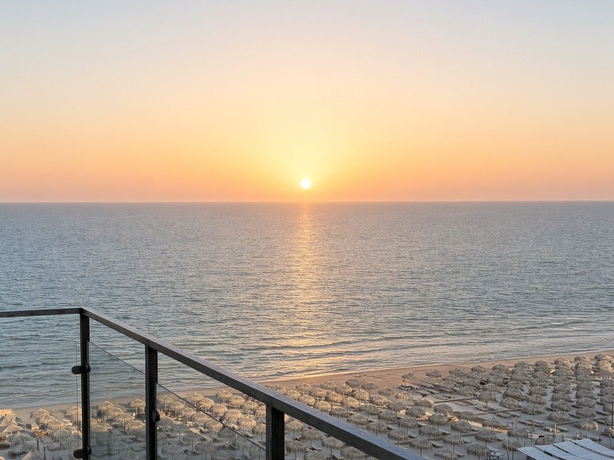 3 camere  langa plaja cu parcare | terasa si vedere la mare - Poză 1