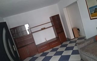 APARTAMENT COCHET ZONA MOSILOR COMISION 0 CUMPARATOR - Poză 1
