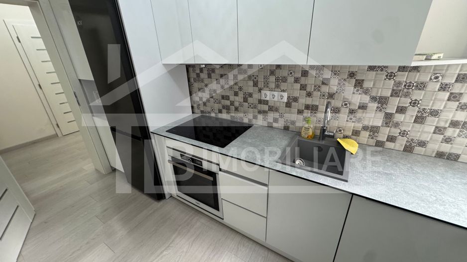 Apartament cu 3 camere, 80mp, Zona UMFST - Poză 12