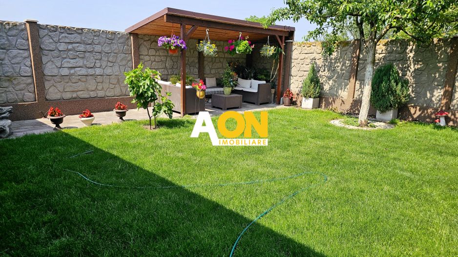 Casă cu 4 camere, complet mobilata, utilata, Alba Iulia, zona Partos - Poză 3