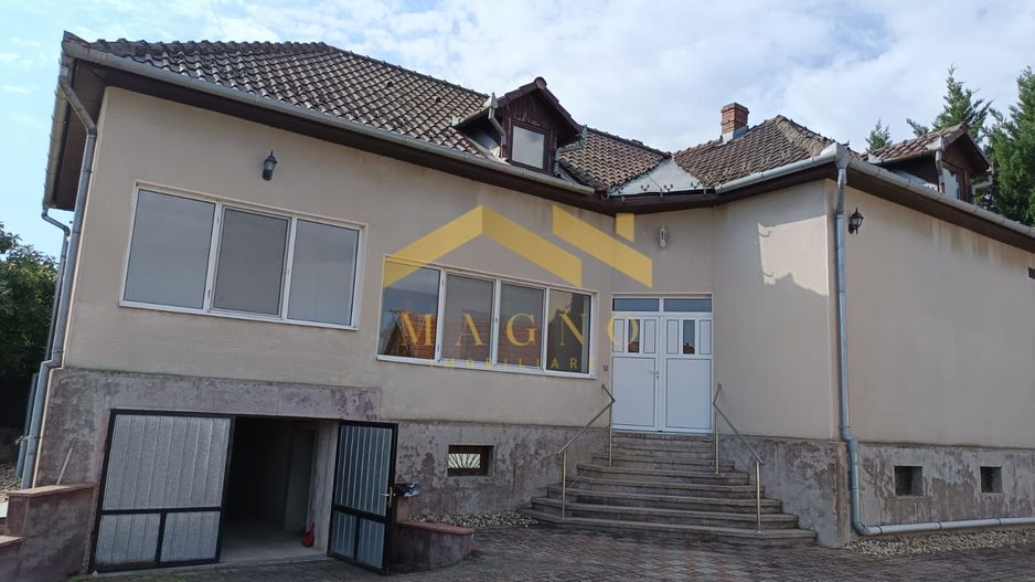 Casă de vânzare – Vladimirescu, județul Arad - Poză 1