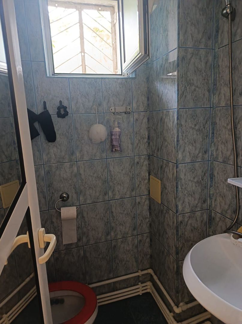 De vanzare apartament 3 camere – Micro 40 – Parter cu gradina - Poză 6