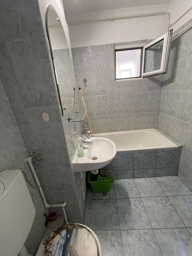 Vânzare garsonieră decomandată, spațioasă – zonă Drumul Sării / Sebastian - Poză 6