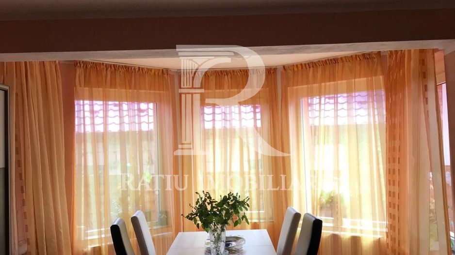 Casa cu 5 camere | Oncea | Oradea - Poză 2