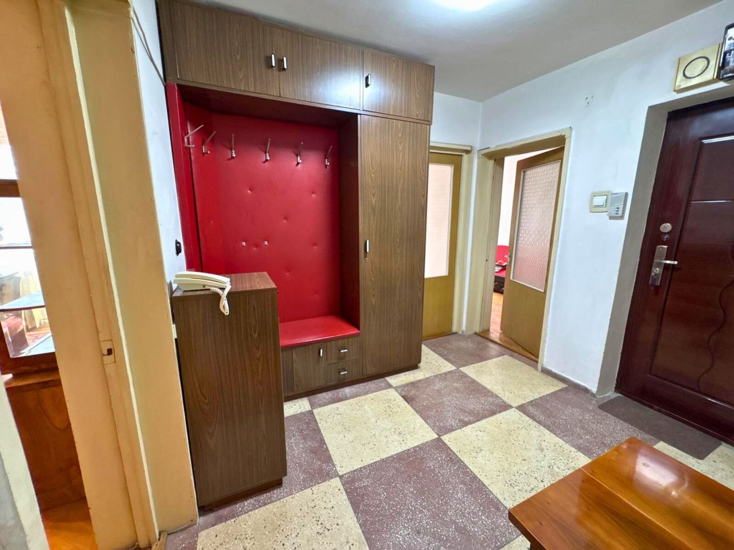 Apartament 3 camere decomandat str. Umbrei 61 mp parter/ etaj 1 - Poză 5