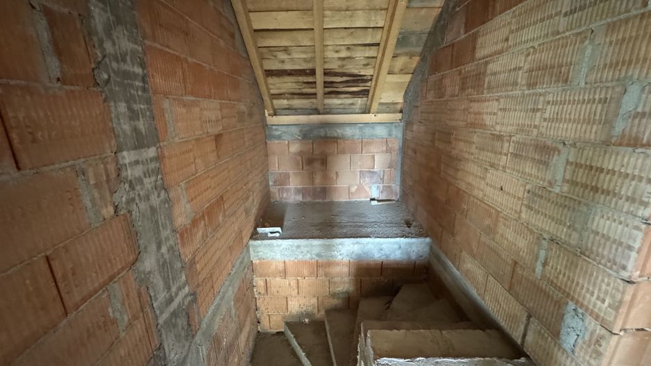 Casa Individuala Becicherecu Mic,P+M,5 Camere,3 Bai,Garaj,Teren Generos - Poză 11