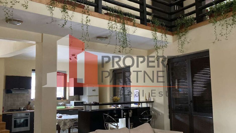 “Vila de Arhitect”  in Busteni - Poză 3