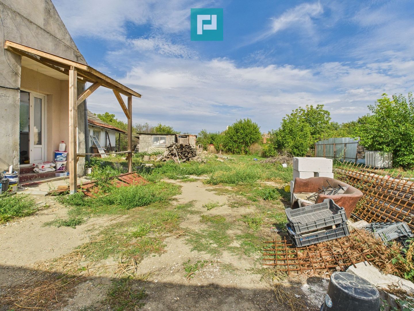 Casă spatioasă și solidă în Pecica - Poză 11