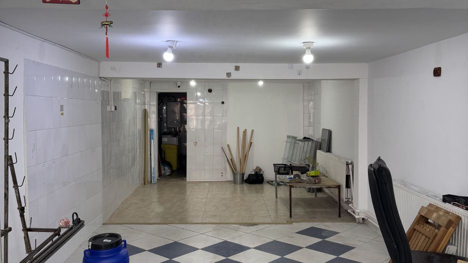 Inchiriez spatiu comercial stradal Eroii Revolutiei S173 - Poză 10