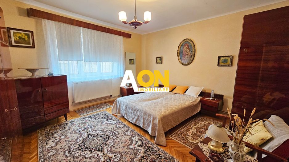 Casa cu 3 camere, renovata, 753 mp teren, zona Prefectura - Poză 2