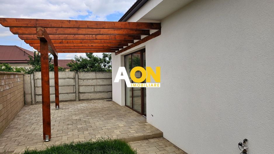 Casa nouă, mobilată, utilată, 4 camere, 393 mp teren, Bărăbanț - Poză 2