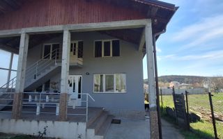 Casa de vanzare in Leamna de Jos - Poză 17