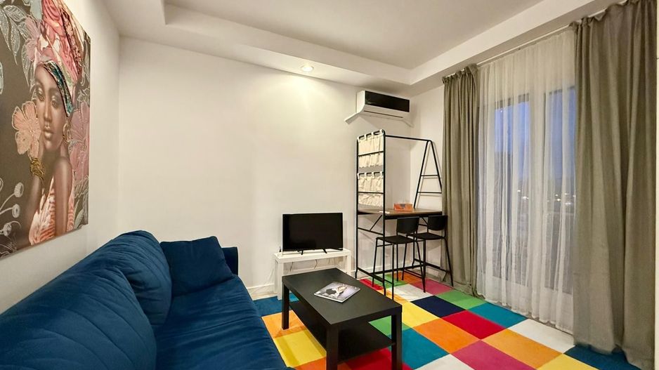 COSMOPOLIS - Apartament cu 2 camere, mobilat si utilat. - Poză 2