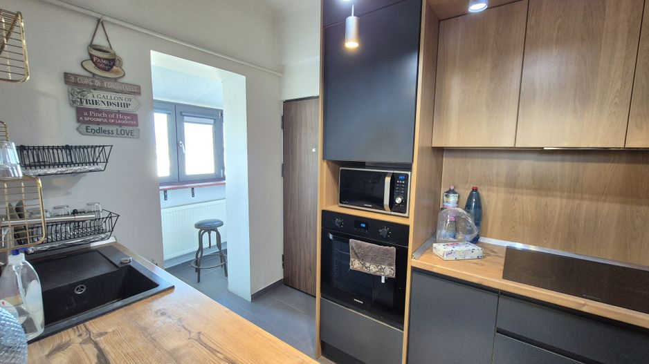 Apartament cu 3 camere - Unirii - Poză 10