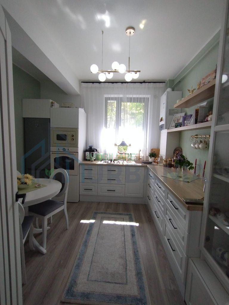 Apartament 2 camere, Copou, Iași – 52 mp, renovat complet, mobilat, boxă inclusă - Poză 4