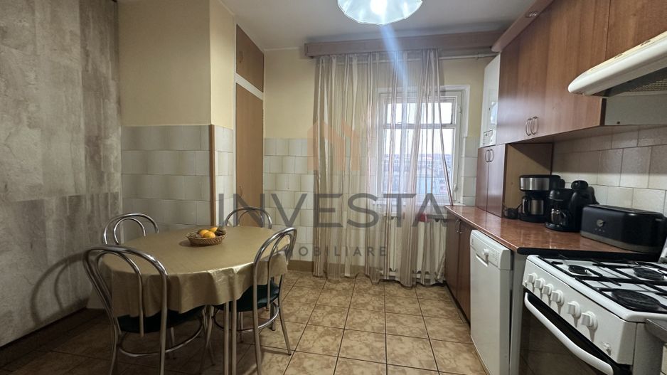 Apartament 4 camere 93,7 mp utili pe strada Bucuresti! - Poză 2