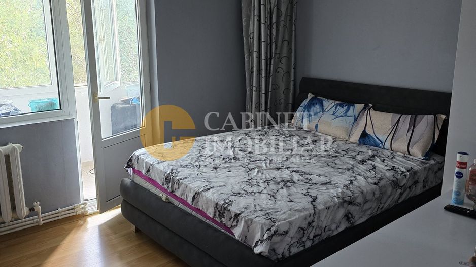 BAZA 3 - BLOC DUPA 80 - 2 CAMERE DECOMANDAT - ETAJ 3 - FARA RISC - Poză 1