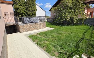 1/2 Duplex mobilat, utilat, 3 camere, 323 mp teren, Cetate, zona Schit - Poză 2