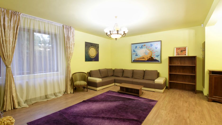 Casa cu 5 camere de inchiriat, zona Becas - Poză 1
