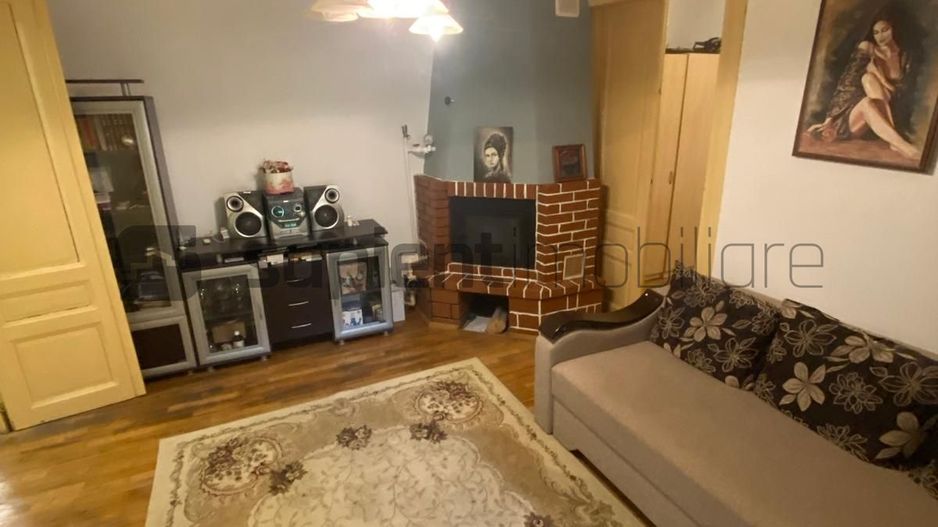 Apartament la casa ultracentral - str. Mihai  Eminescu - Poză 10