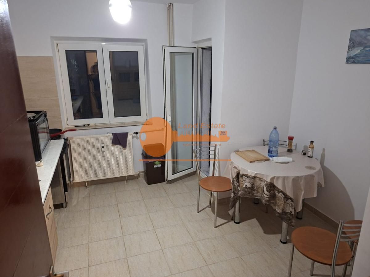 Apartament cu 3 camere in zona Lujerului - Poză 11