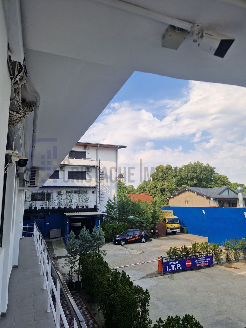 Spatiu comercial renovat si amenajat pentru a fi folosit ca o clinica medicala - Poză 4