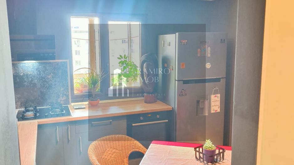Apartament 2 camere decomandat/1982/Aparatorii Patriei Sector 4 - Poză 4