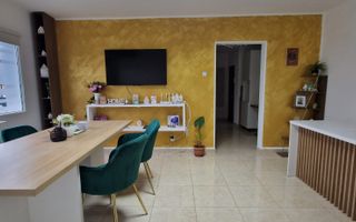 Spatiu/ birou de inchiriat Bld. Primaverii Podu Ros - Poză 1