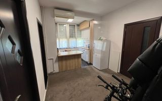 Apartament cu 4 camere | Zona Centrala | General Magheru | Oradea - Poză 12
