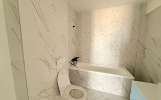 3 camere Parcul Carol 85 mp vedere panoramica - Poză 17