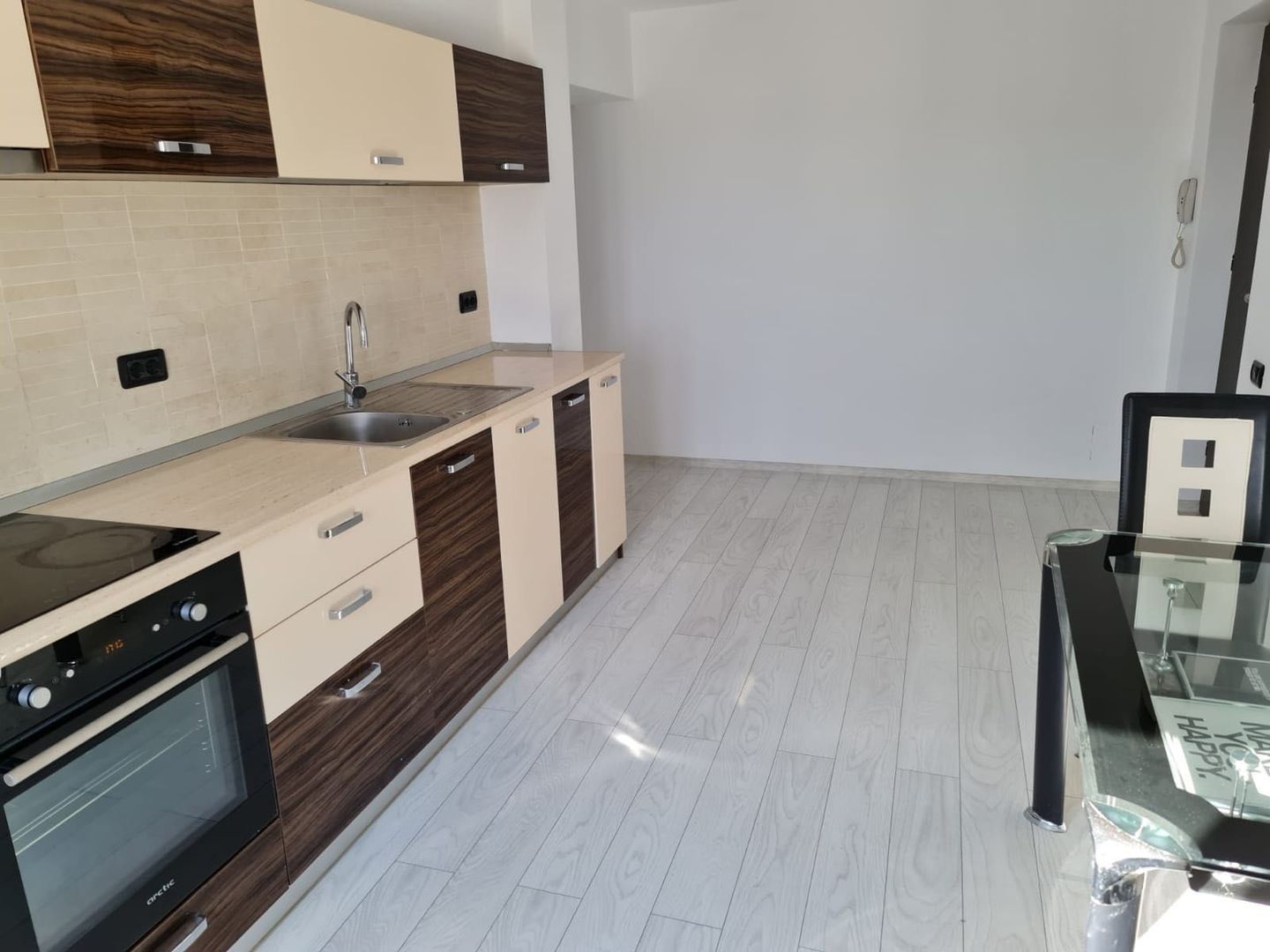 Apartament 2 camere, 50 mp, renovat complet, centrală, zona Panduri - Marriot - Poză 3