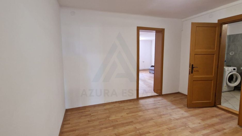 Casa P+1+M cu 5 camere teren 486 mp garaj si filigorie in Trei Stejari - Poză 1