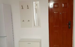 2 camere, decomandat, centrala proprie; Shoping City. - Poză 13